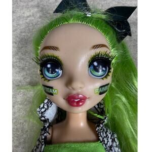Rainbow High Cheer Jade Hunter doll